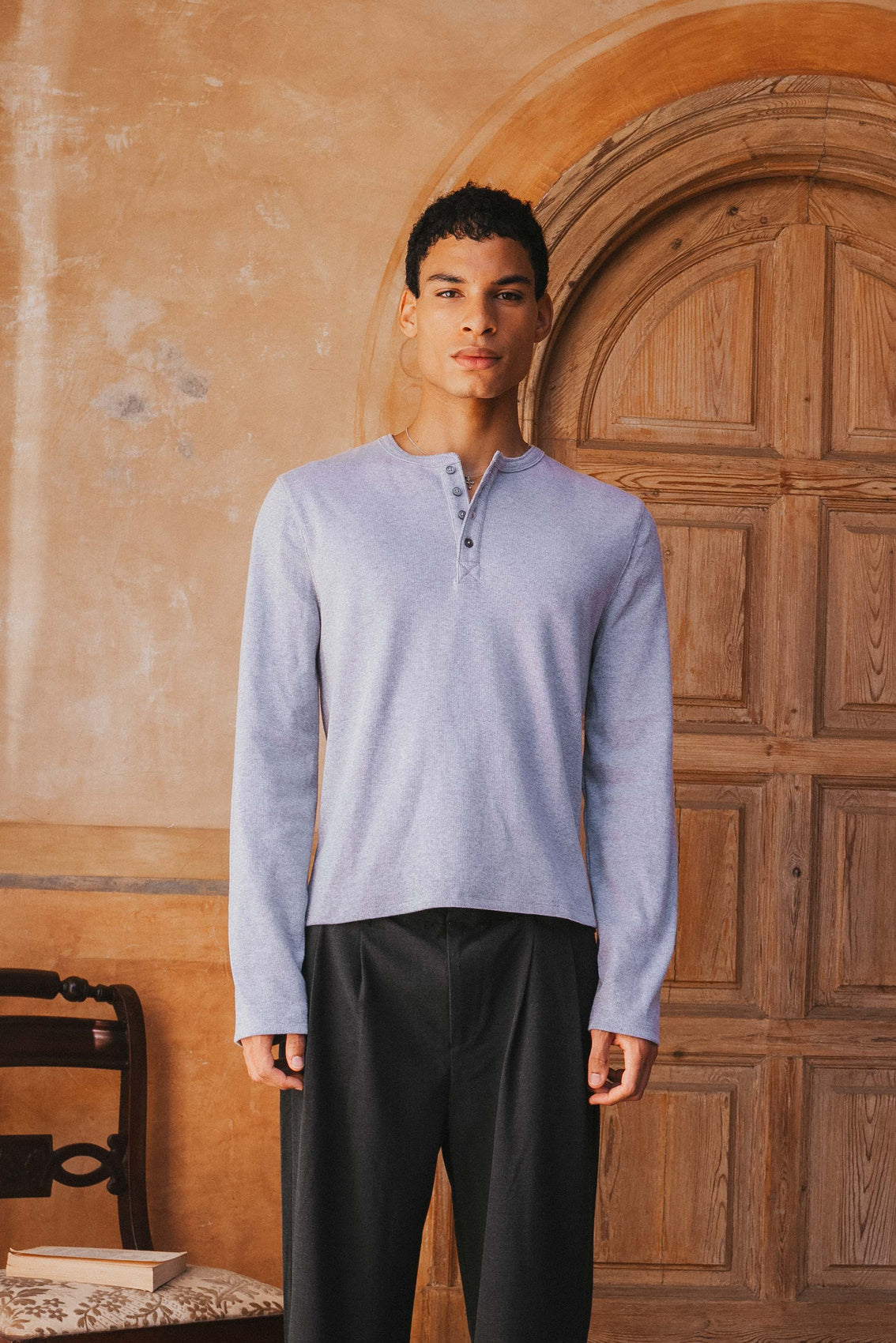 Ezra Ribbed Henley – 33mm