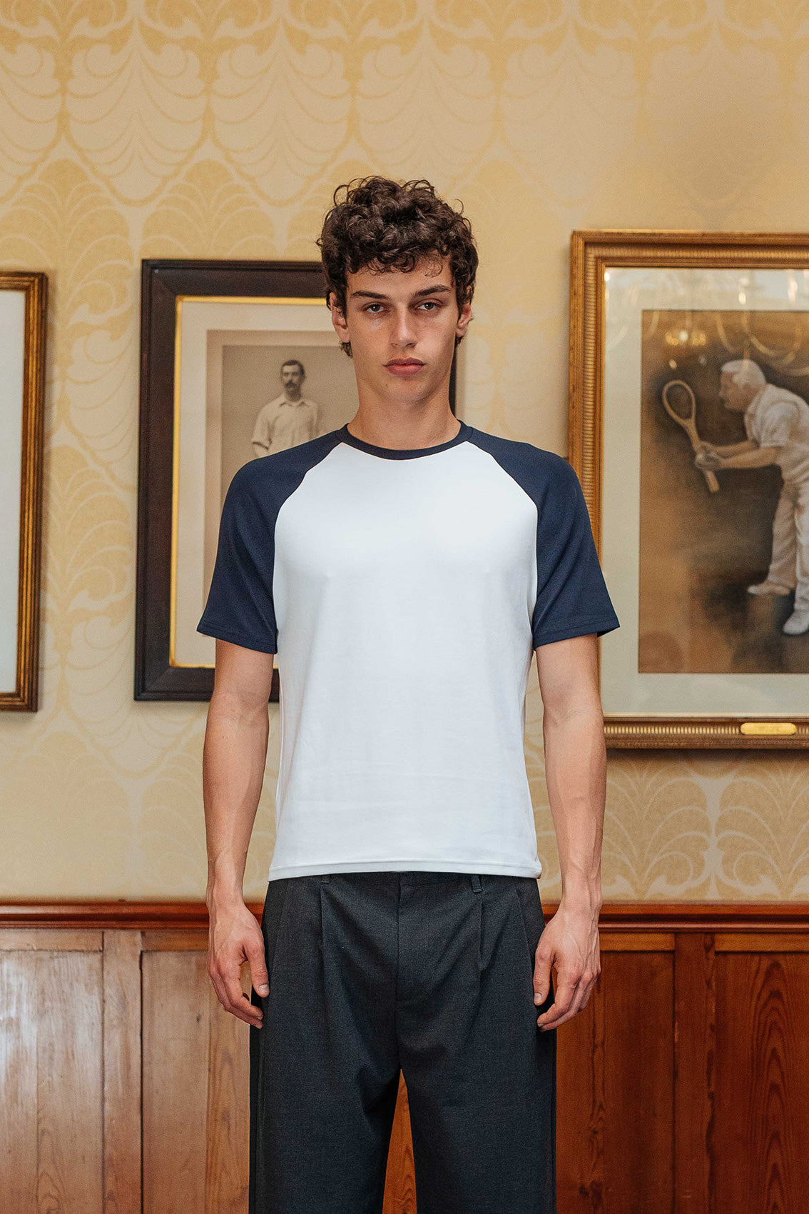 Brando Raglan T-Shirt, White/Navy – 33mm