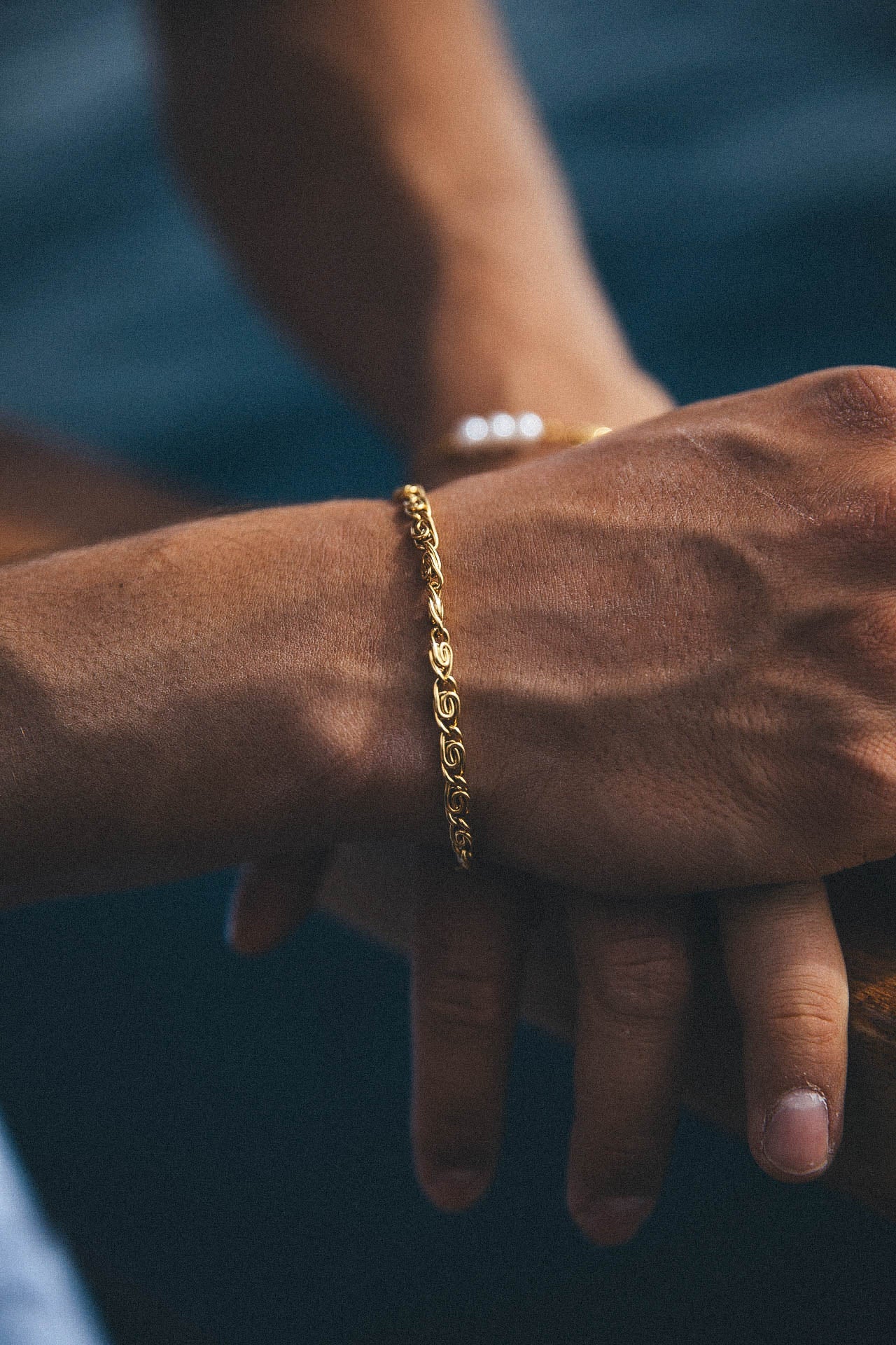 Brent Gold Bracelet | 33mm - Inspired by Nostalgia