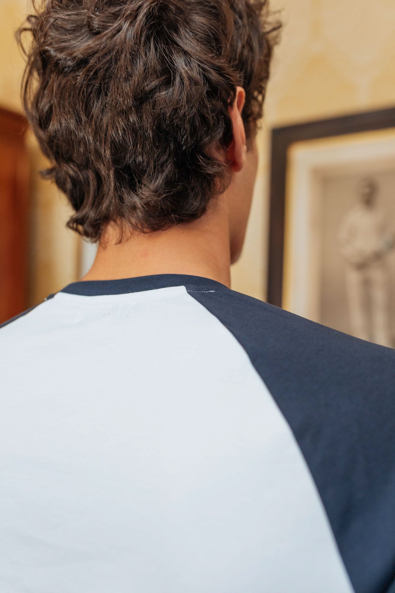 Brando Raglan T-Shirt, White/Navy – 33mm
