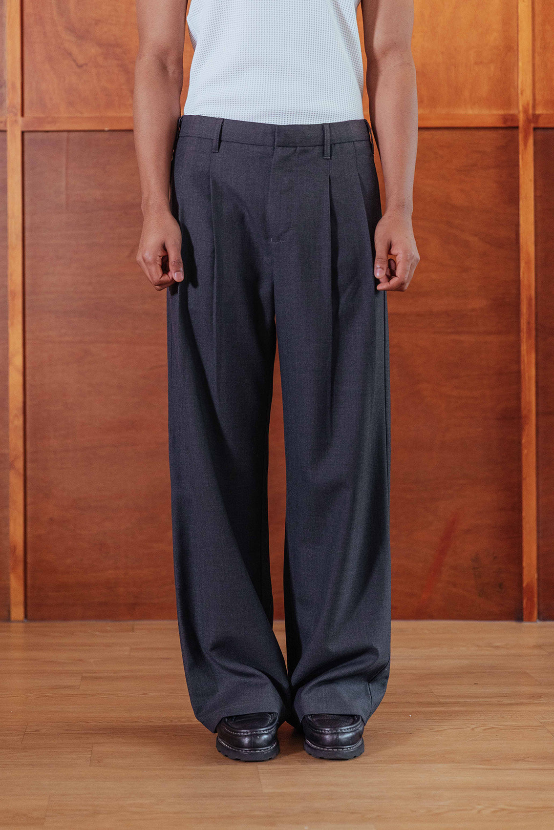Dylan Wool Trousers, Charcoal – 33mm